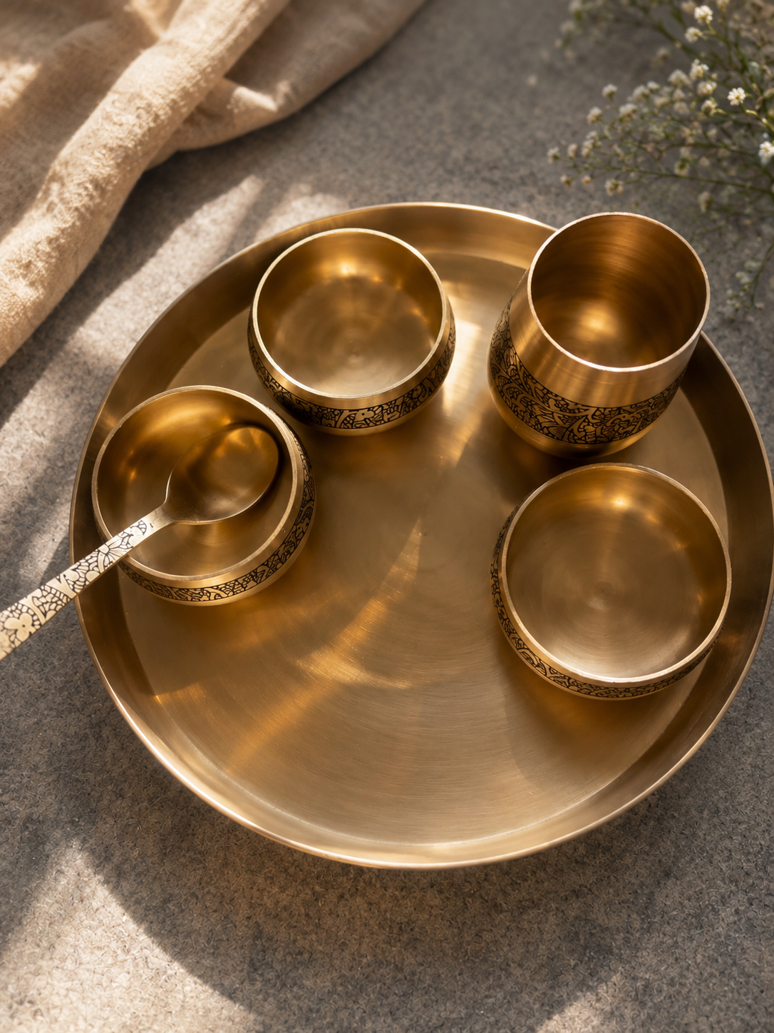 Elegant - 6 Pcs Set of Kansa Utensils