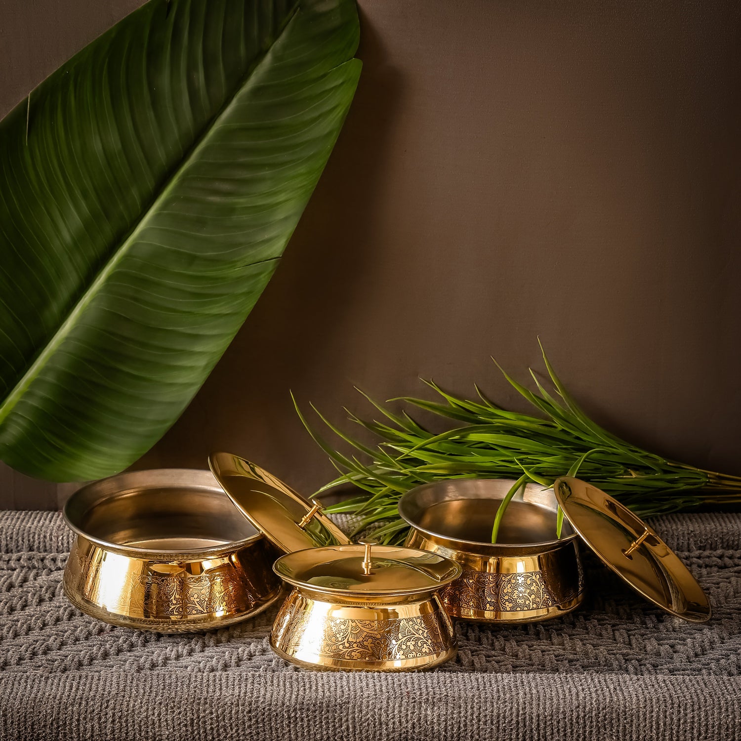 Brass Handi with Lid | Maharaja Design |Traditional Cookware | Naturally Non-Toxic &amp; Sustainable